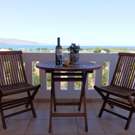 Maro Suites Tavronitis Esterno foto