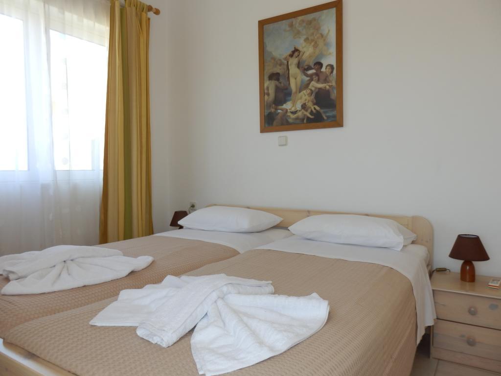 Maro Suites Tavronitis Esterno foto