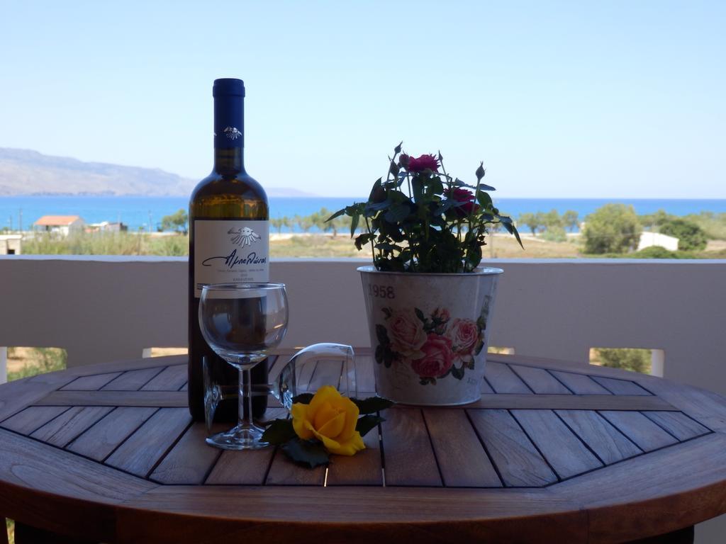 Maro Suites Tavronitis Esterno foto