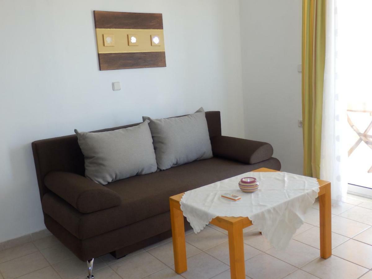 Maro Suites Tavronitis Esterno foto